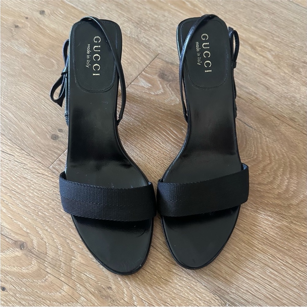 Vintage Y2K Era Gucci Slingbacks